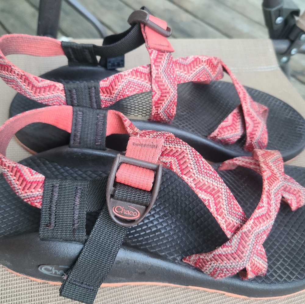 Chaos Sandals